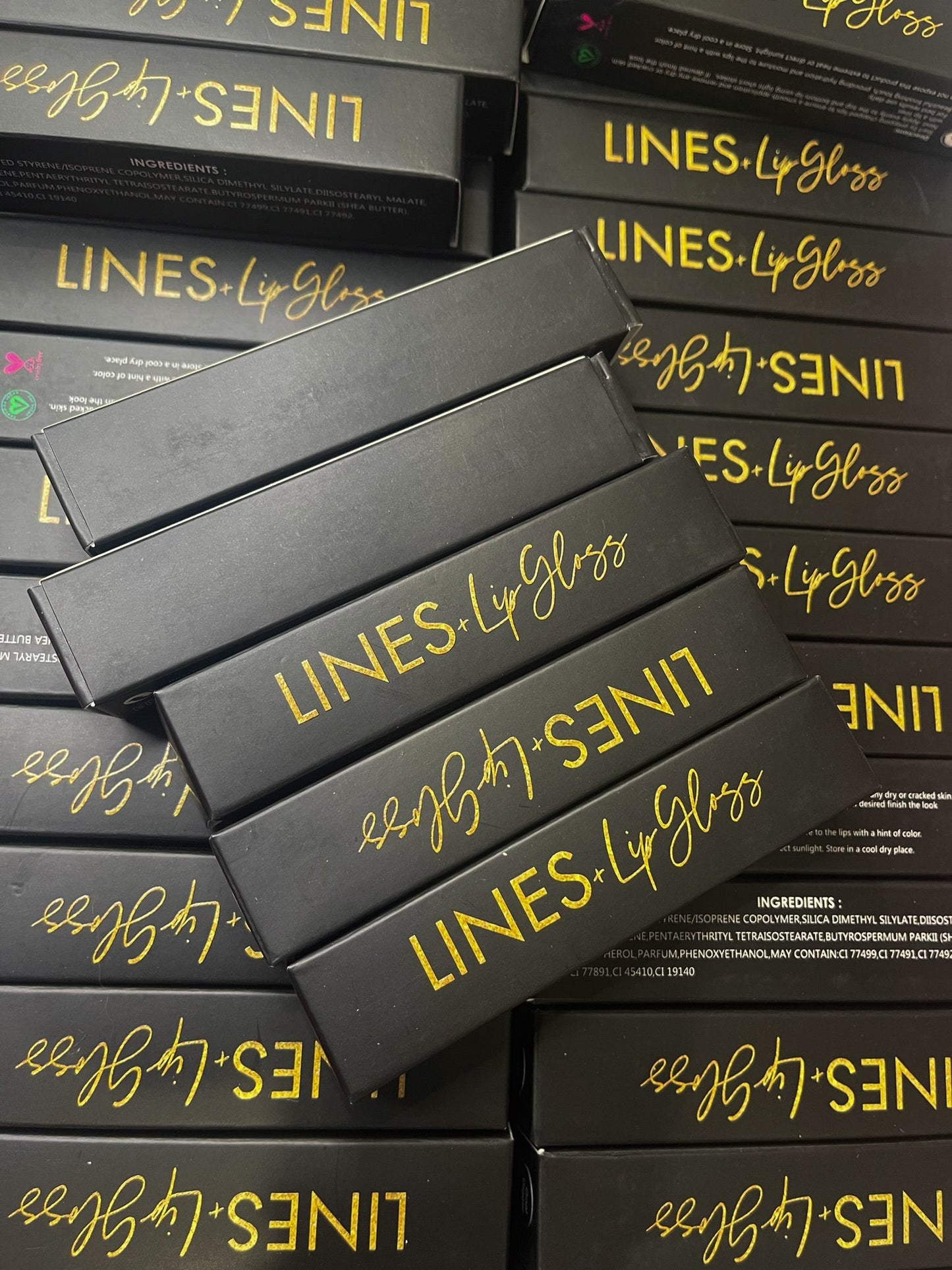 Private Label Non Sticky Hydrating Vegan Lipgloss