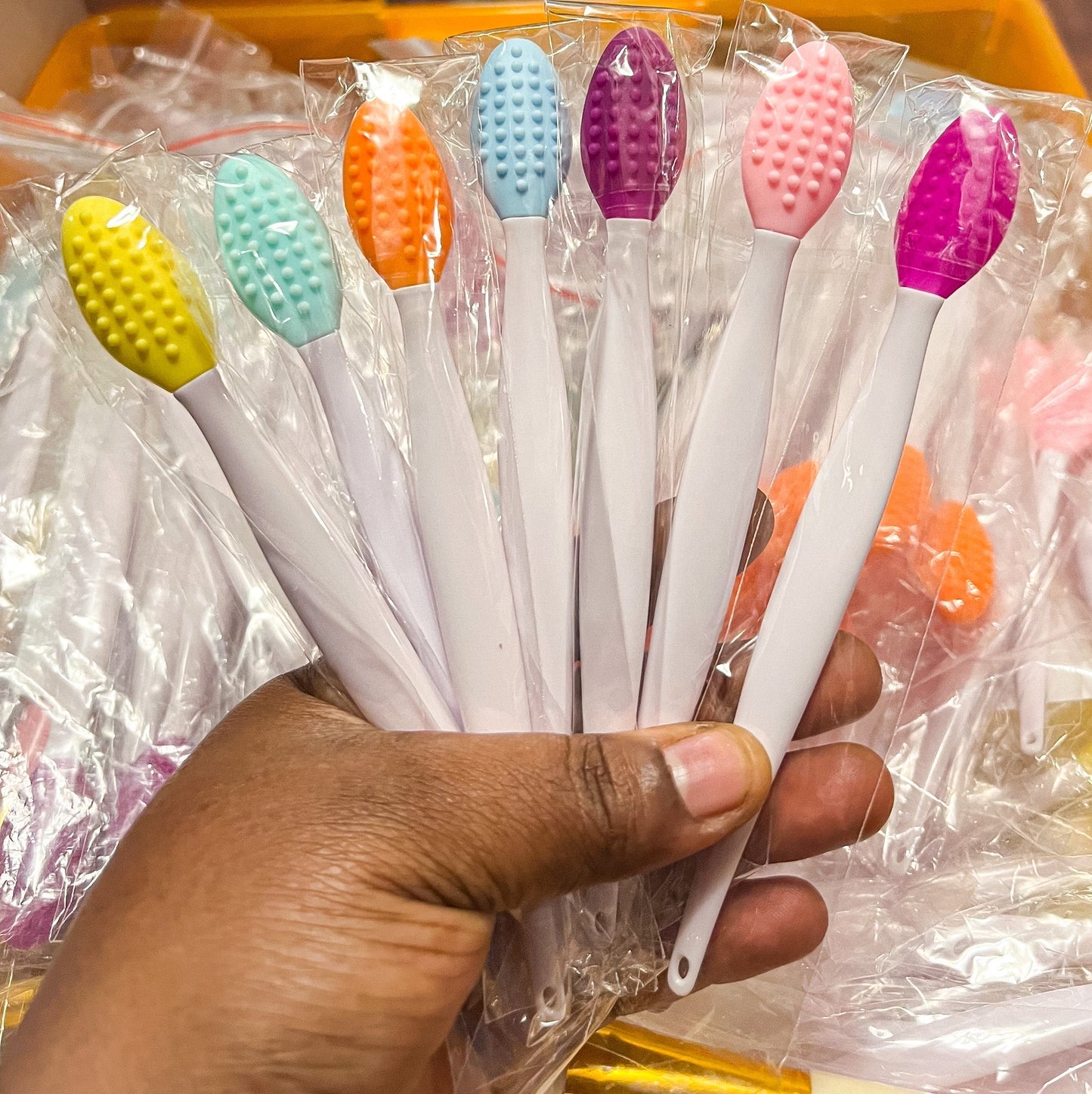 10pcs Wholesale Lip Scrubber