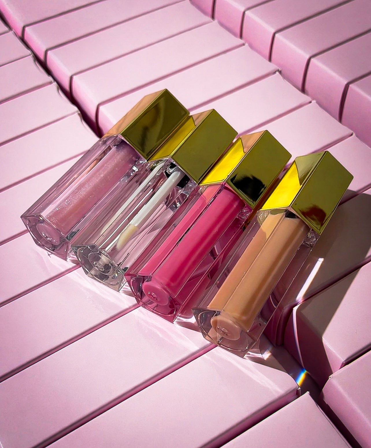 50pcs Wholesale Lipgloss/Lipstick/Lip Oil (NO LOGO)