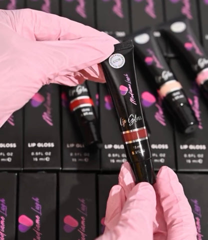 50pcs Private Label Shiny Plump Lip Gloss