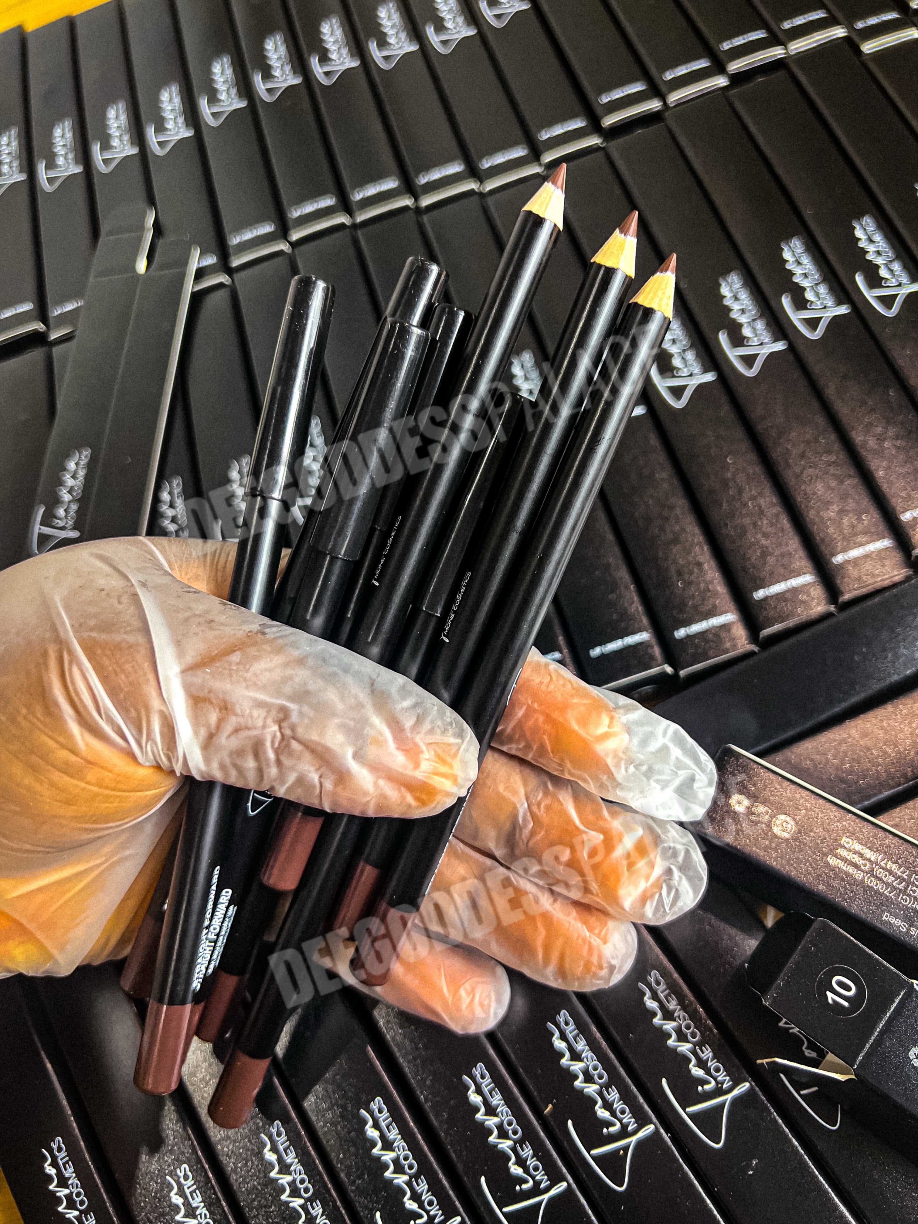 50pcs Private Label Creamy Precision Lip Liner Black Pencil
