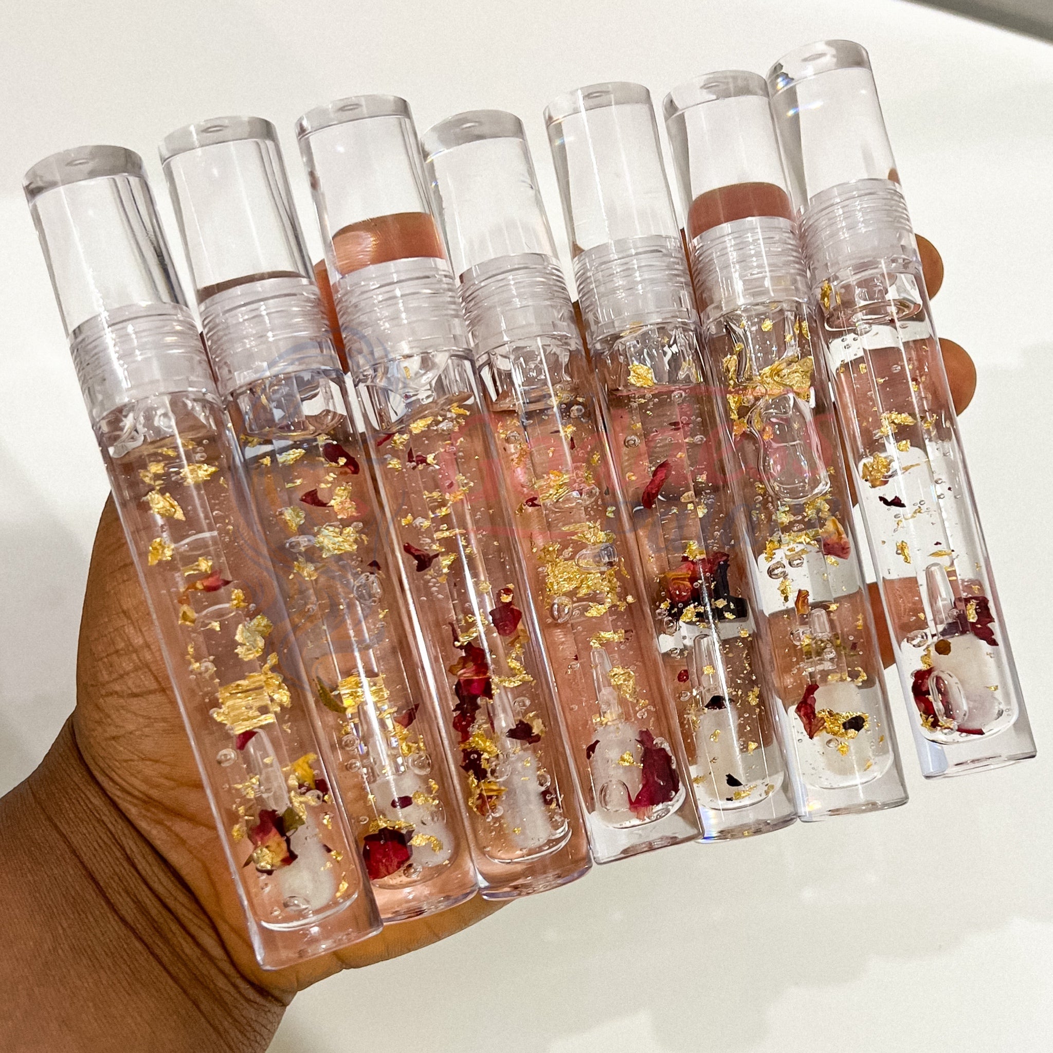 50pcs Wholesale Lipgloss/Lipstick/Lip Oil (NO LOGO)