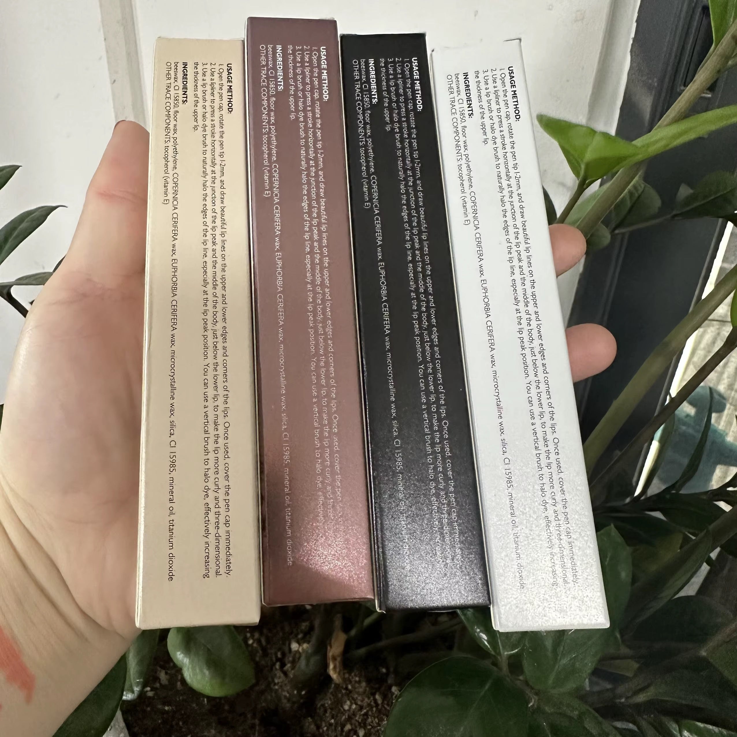 50pcs Private Label Creamy Retractable Black Lip Liner