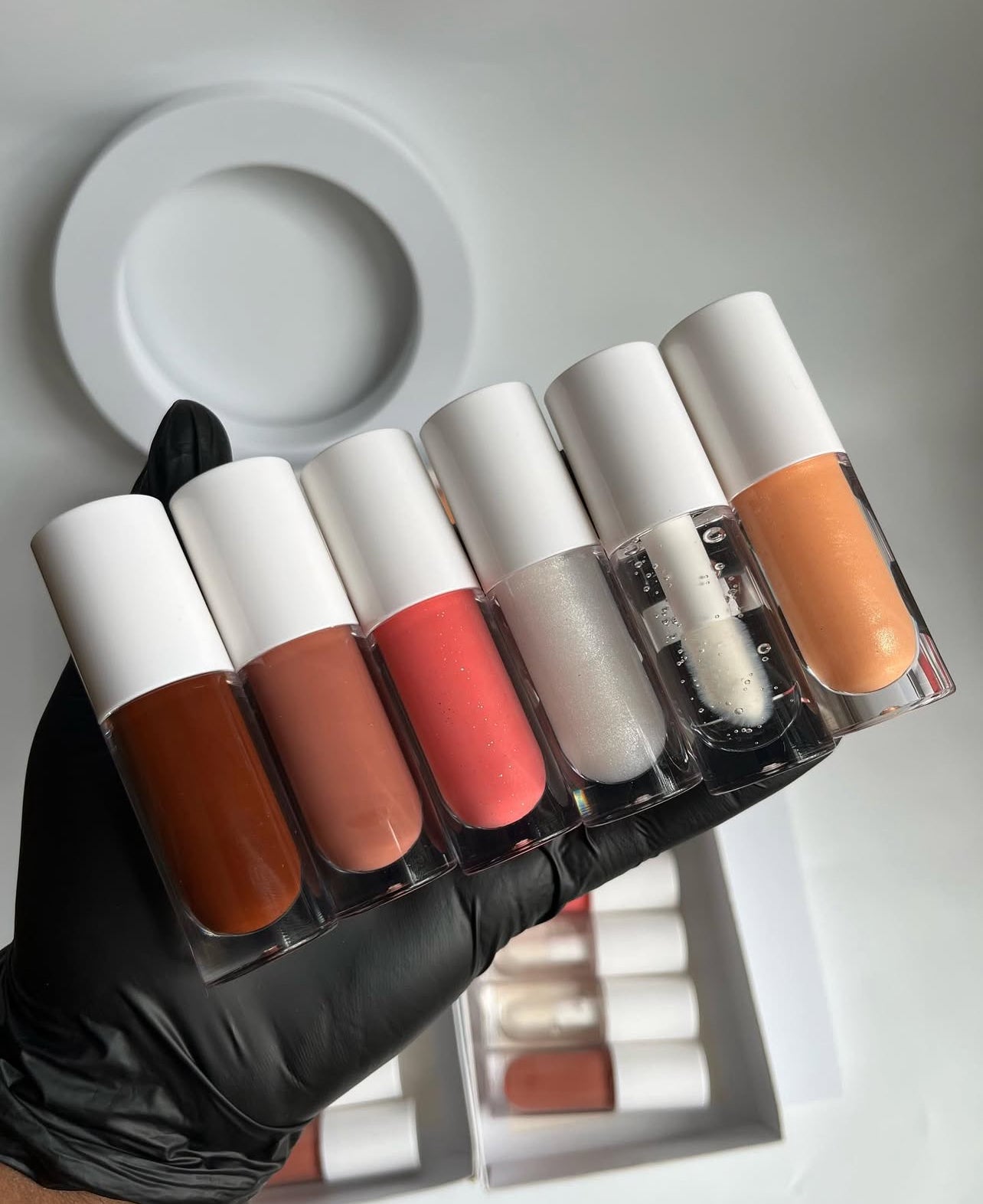 50pcs Wholesale Lipgloss/Lipstick/Lip Oil (NO LOGO)