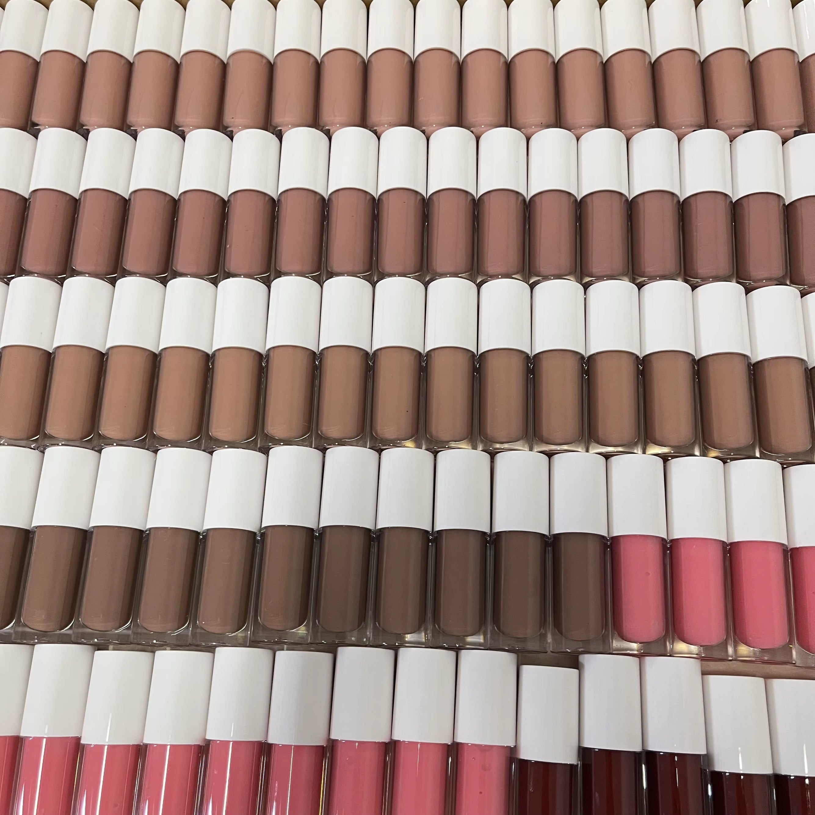 Wholesale Non Sticky Lip Gloss (1.0)